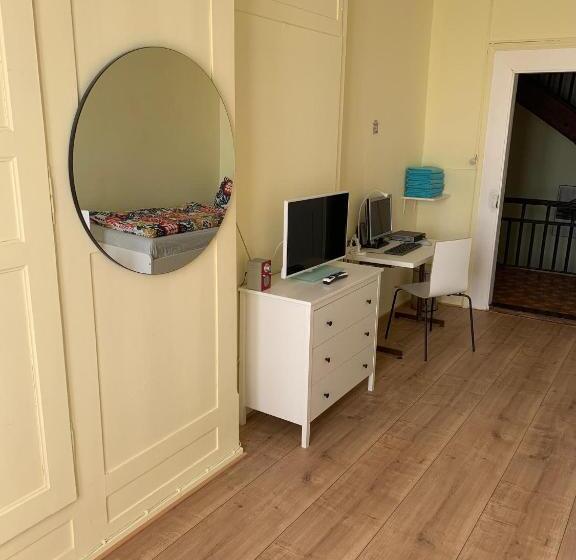 带观景的标准间, Schönbrunnen