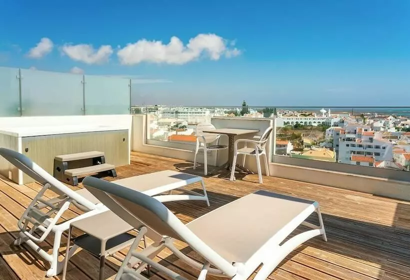 سوییت لوکس, Ap Maria Nova Lounge - Adults Friendly