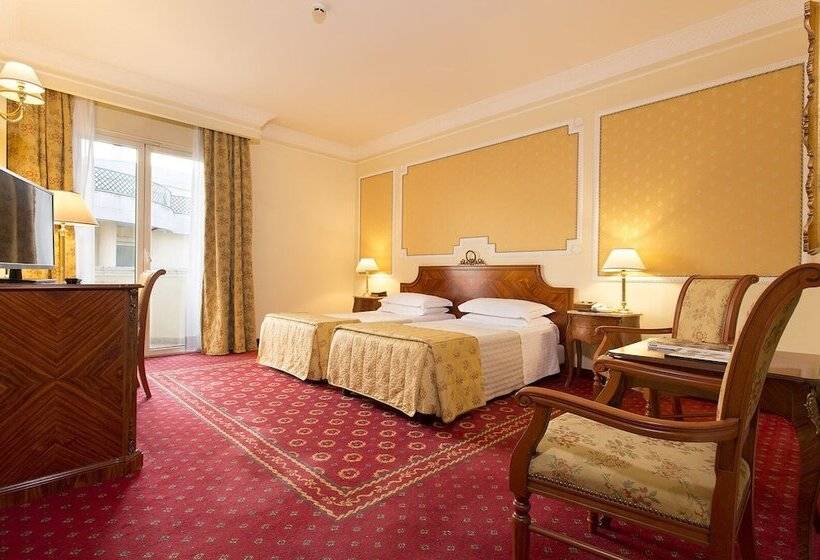 اتاق استاندارد چهار تخته, Grand Hotel Vanvitelli