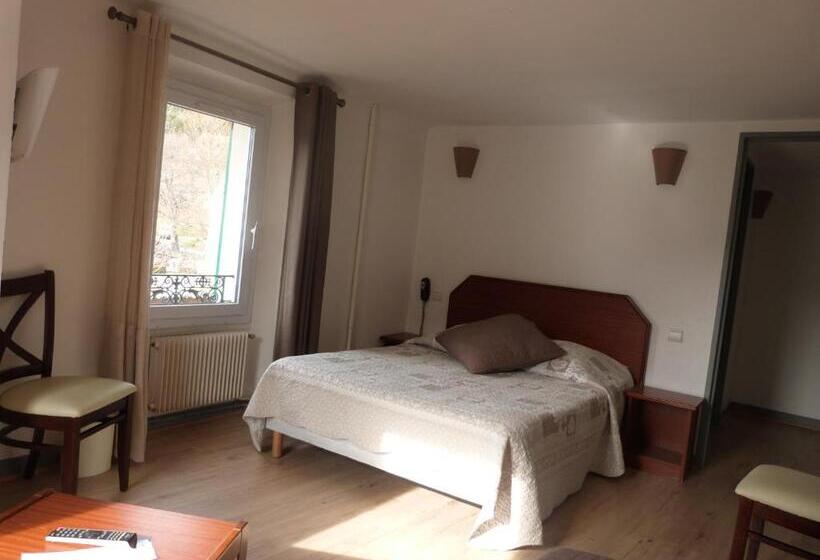 Номер Superior, Hôtel Restaurant Le Lachens