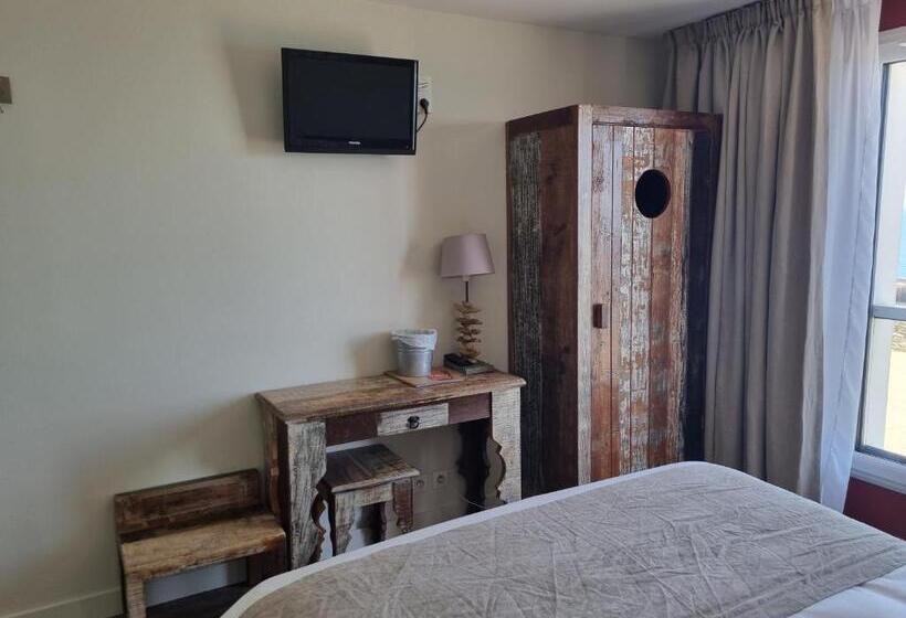 스탠다드 룸 바다 전망, Hôtel Vauban