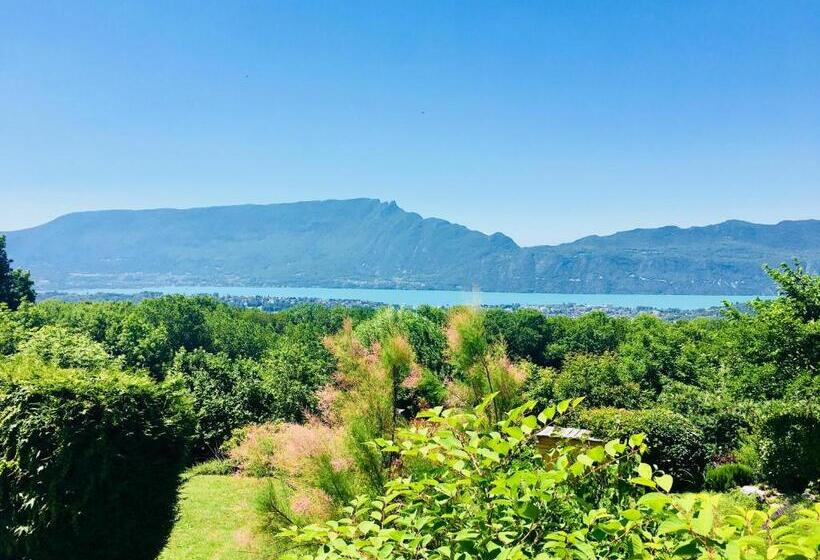 חדר סטנדרט נוף לאגם, Hôtel Le Bellevue