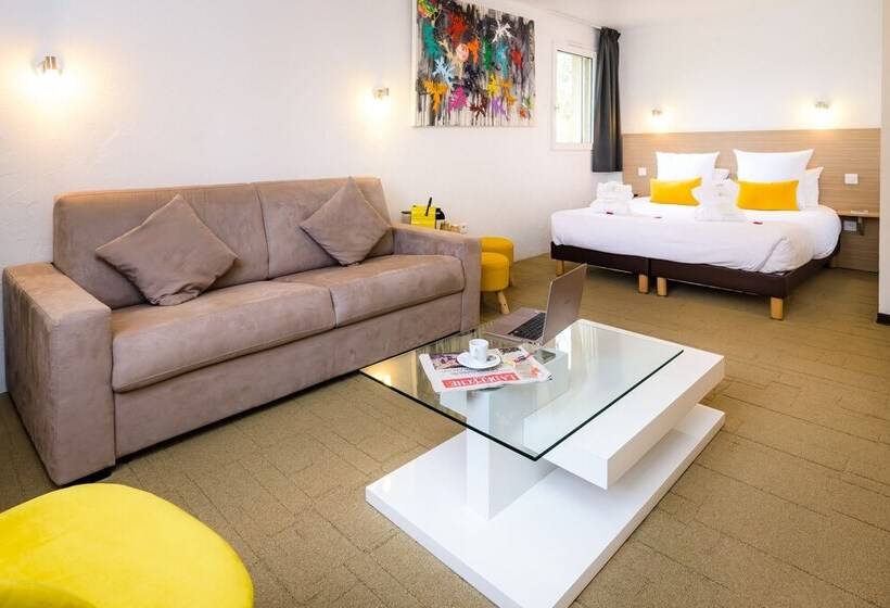 尊贵房, Hôtel Restaurant Le Clos Fleuri