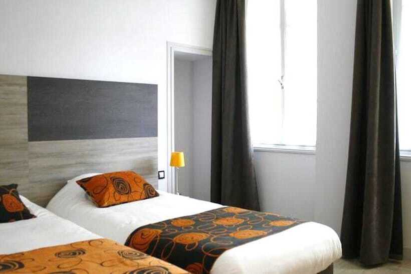 غرفة قياسية ثلاثية, Logis Hostellerie De L'abbaye