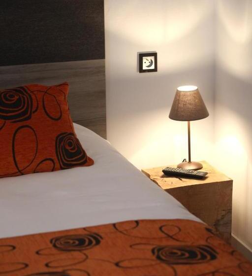 غرفة كومفورت, Logis Hostellerie De L'abbaye