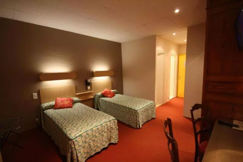 スタンダードルーム, Logis Hotel L Ange Couronne