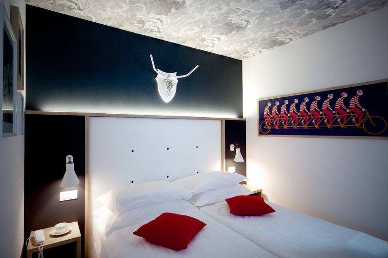 Номер Стандарт, Luise