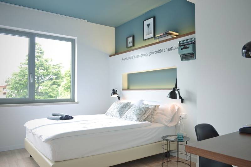 Номер Стандарт, Luise