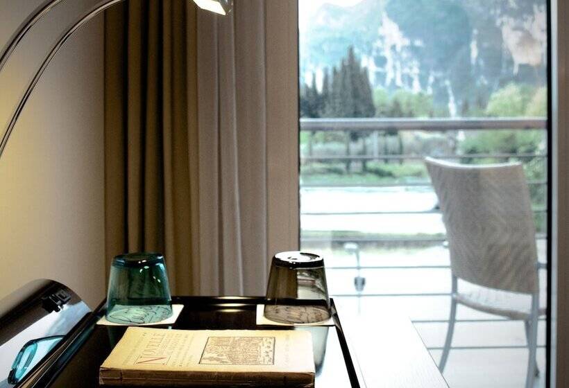 Номер Superior, Luise