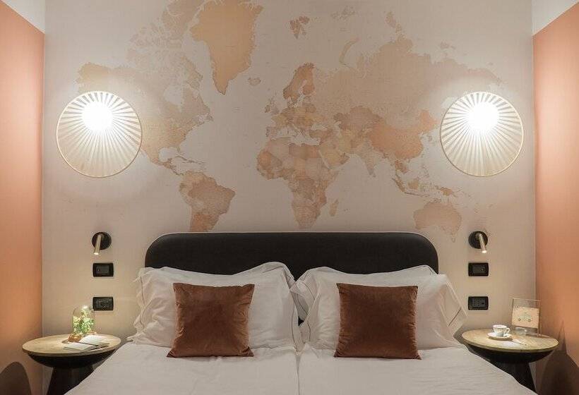 Номер Deluxe, Luise