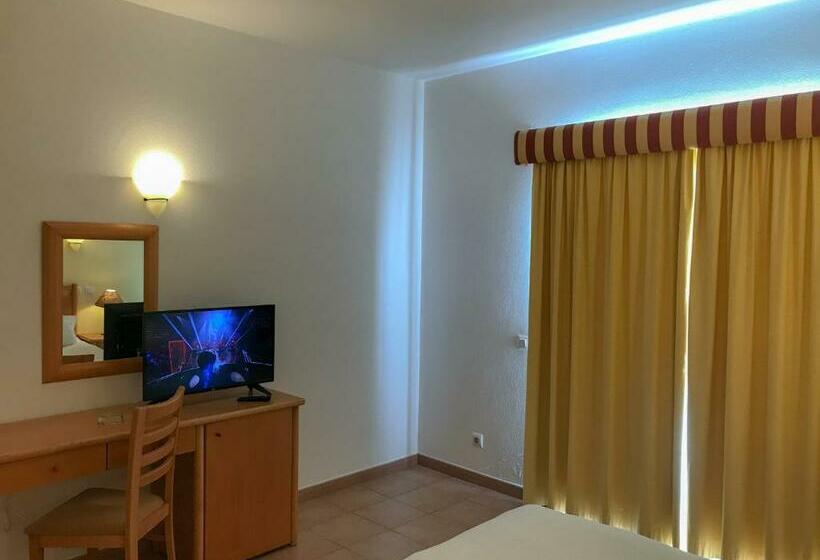 Номер Superior Вид на Бассейн, Luz Bay