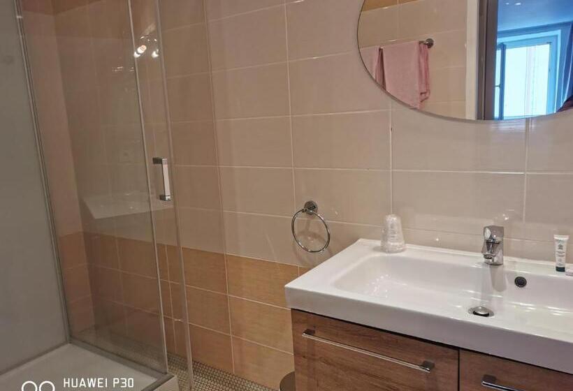 家庭间, Des Négociants