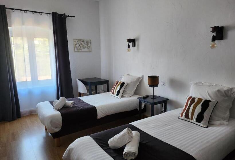 家庭山景房, Des Négociants