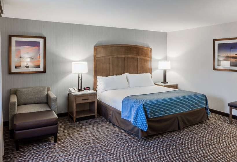 스탠다드 룸 더블 침대, Holiday Inn Express & Suites Carpinteria, An Ihg