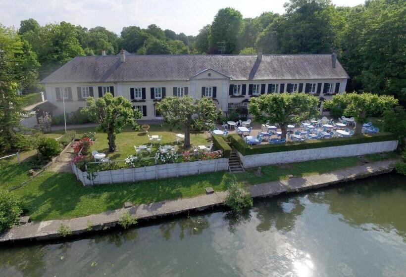 Номер Стандарт Вид на Реку, Hostellerie De Pavillon Sainthubert