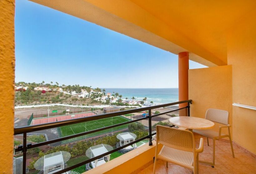 غرفة قياسية إطلالة جانبية علي البحر, Iberostar Waves Playa Gaviotas - All Inclusive