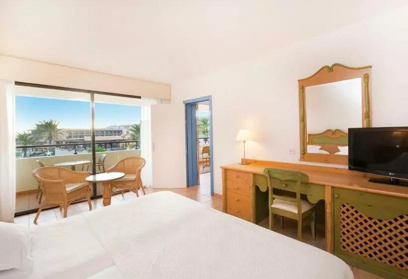 اتاق خانوادگی تودرتو, Iberostar Waves Playa Gaviotas - All Inclusive