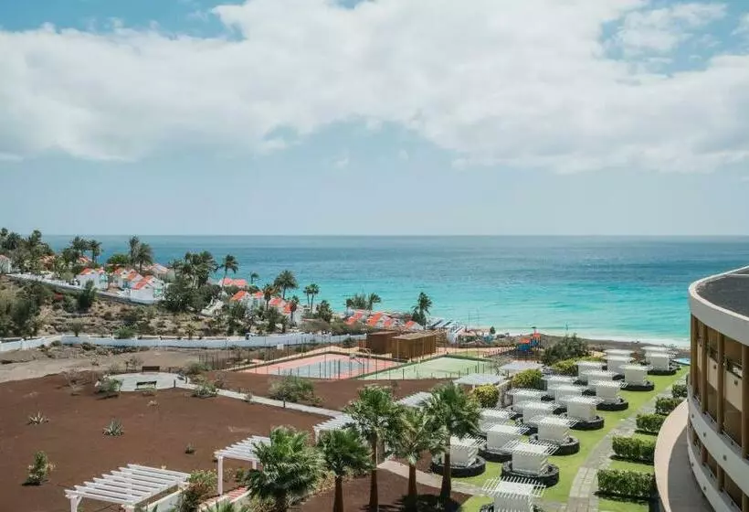 اتاق خانوادگی تودرتو, Iberostar Waves Playa Gaviotas - All Inclusive