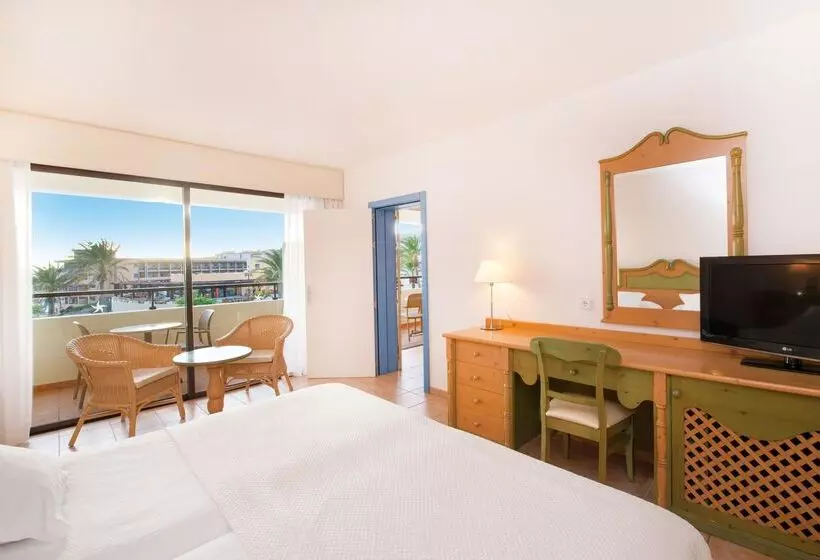اتاق خانوادگی تودرتو, Iberostar Waves Playa Gaviotas - All Inclusive