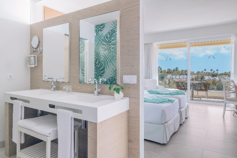 חדר סטנדרט נוף לים, Iberostar Waves Playa Gaviotas - All Inclusive
