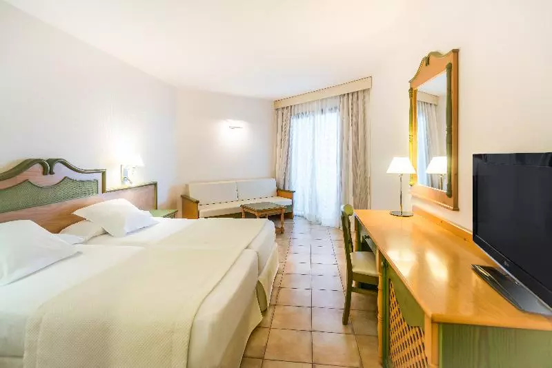 اتاق استاندارد, Iberostar Waves Playa Gaviotas - All Inclusive