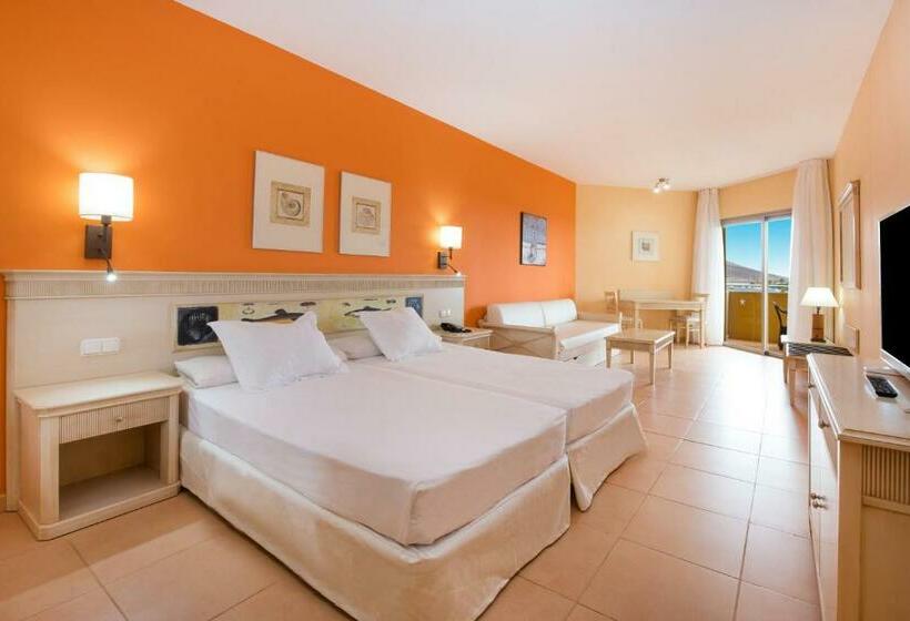 جناح جونيور ذو إطلالة جانبية على البحر, Iberostar Waves Gaviotas Park - All Inclusive