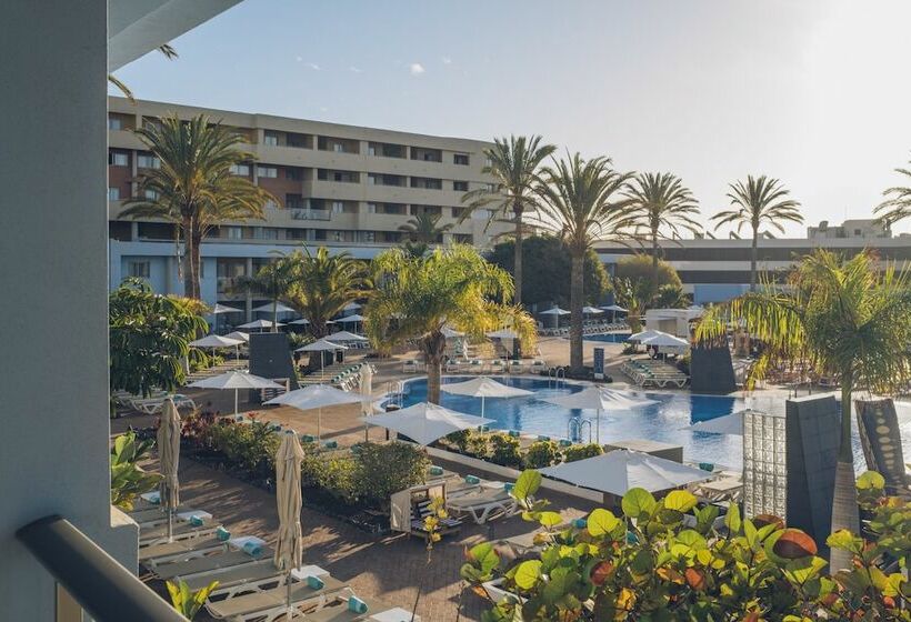 جناح عائلي, Iberostar Waves Gaviotas Park - All Inclusive