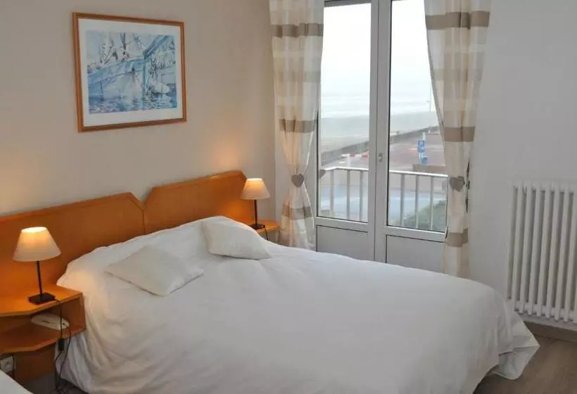 Chambre Standard Quadruple Vue Mer, La Terrasse