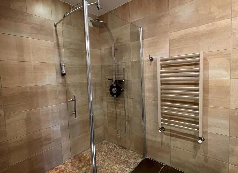 Family Suite, Le Cheval Blanc   Lac Du Der   Logis
