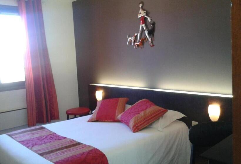 اتاق استاندارد, Le Merle Blanc Hôtel Logis