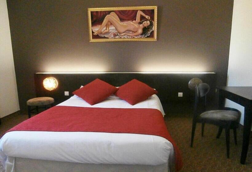 Номер Стандарт, Le Merle Blanc Hôtel Logis