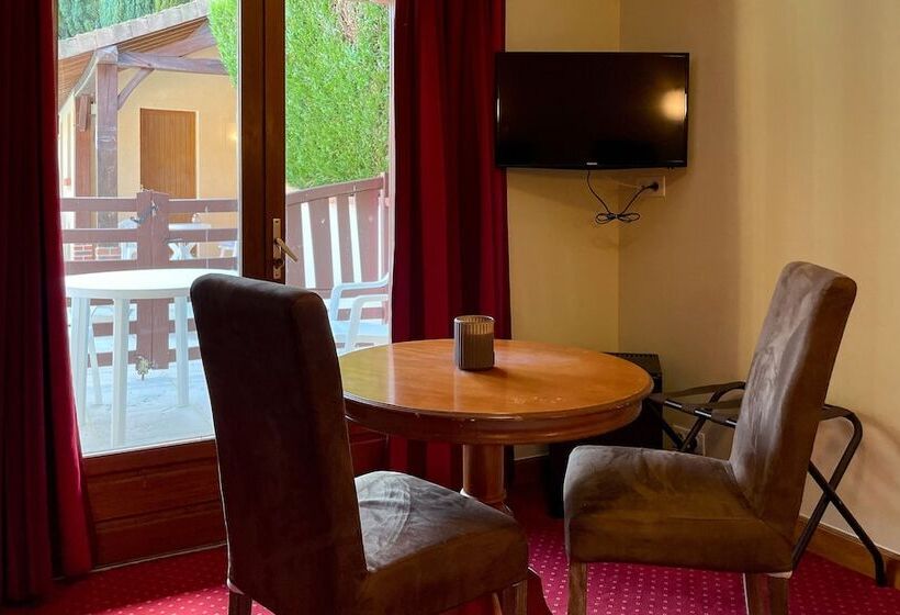 Номер Superior Вид на Бассейн, Le Romantica