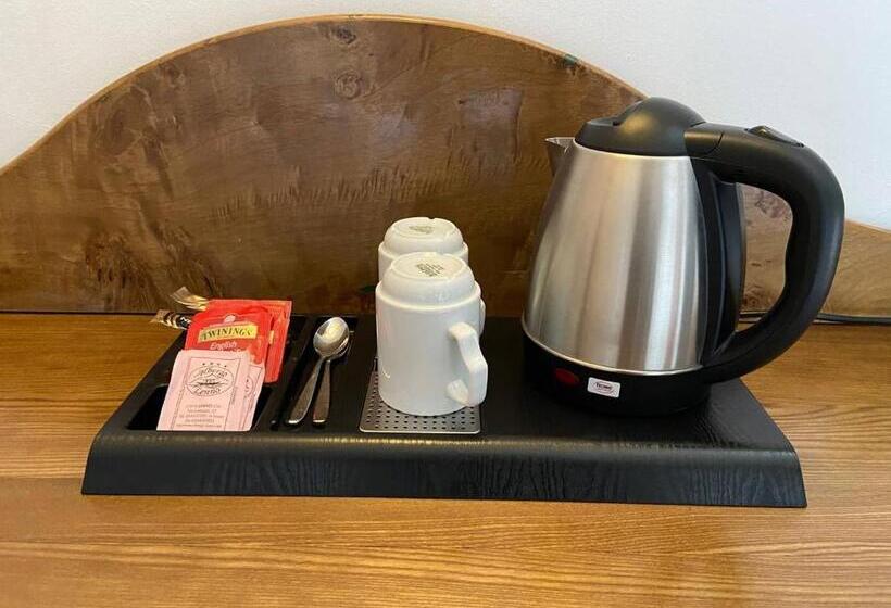 스탠다드 전망 룸, Lenno