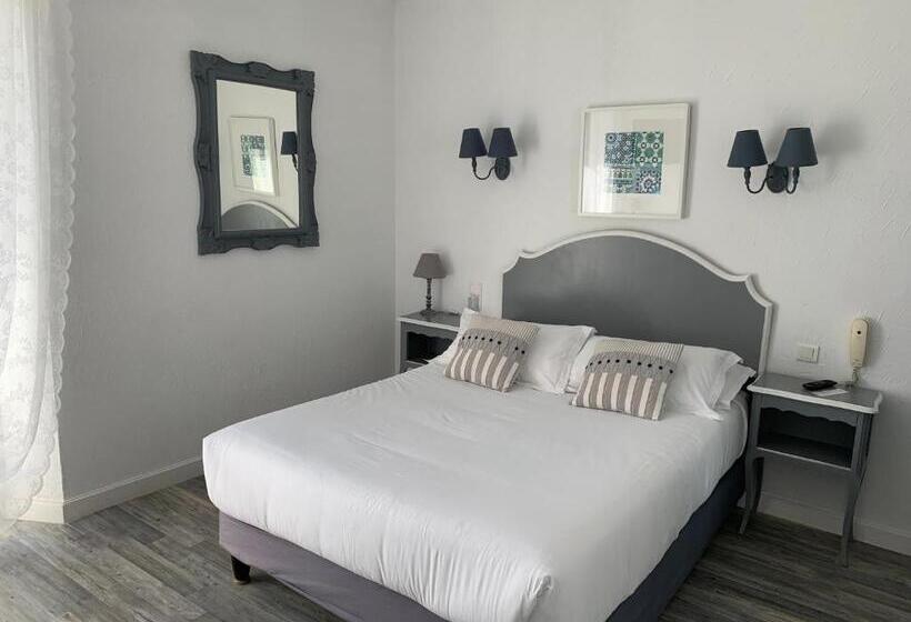 غرفة قياسية فردية, Des Colonnes