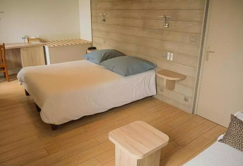 ファミリールーム, Logis Hotels   Au Poisson D Argent   Hôtel 3 étoiles Et Restaurant