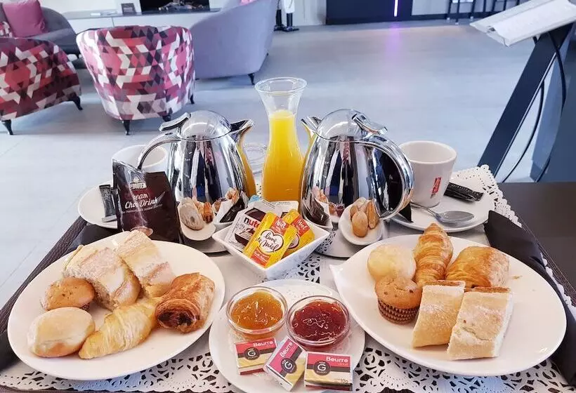 スタンダードシングルルーム, Logis Hôtel Les Tuileries