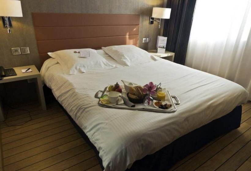 스탠다드 룸, Logis Hôtel Les Tuileries