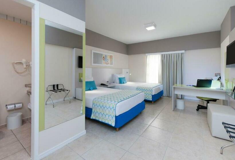 デラックスルーム, Comfort Hotel Fortaleza