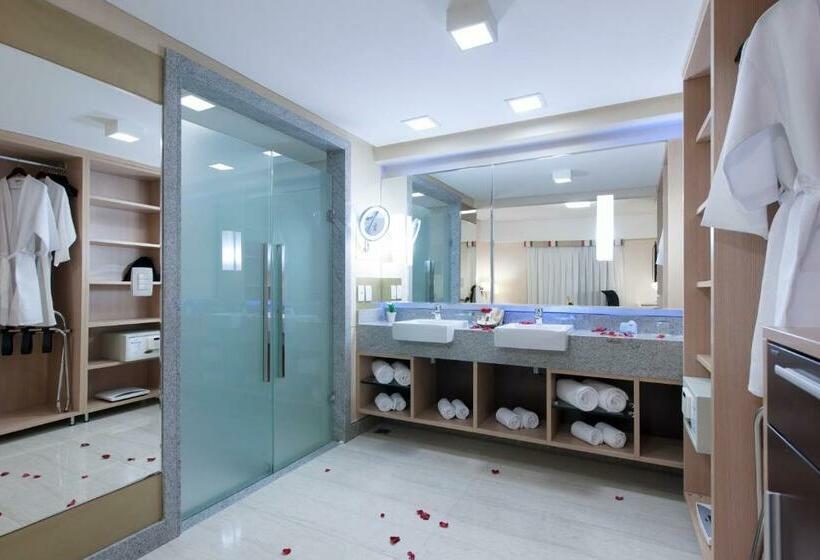 Королевский Люкс, Comfort Hotel Fortaleza