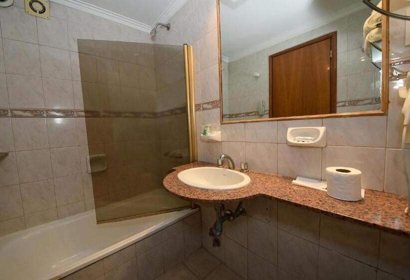 标准间, Gran Hotel Skorpios