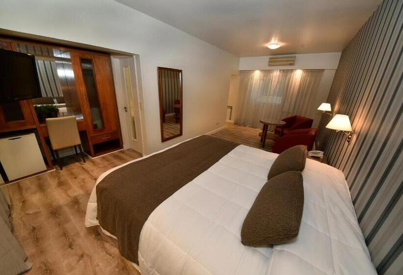 סוויטת קומפורט, Gran Hotel Skorpios
