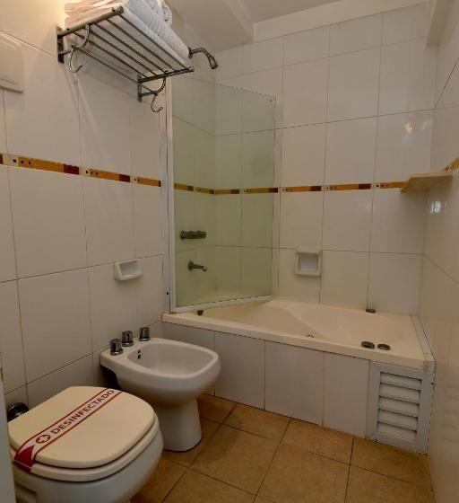 舒适套房, Gran Hotel Skorpios