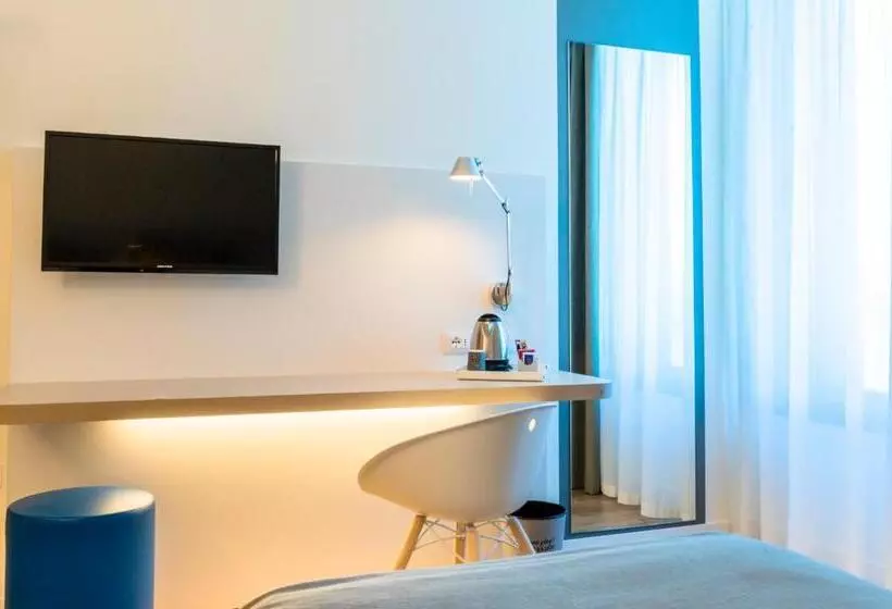 Standard Kolmen Hengen Huone, Airport Hotel Bergamo