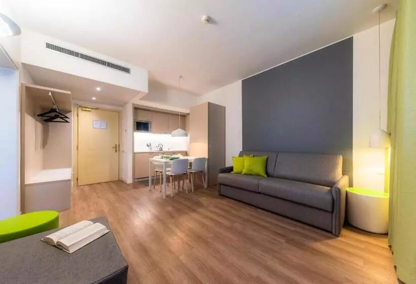 Huoneisto 1 Makuuhuone, Airport Hotel Bergamo