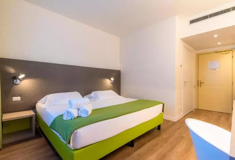 Huoneisto 1 Makuuhuone, Airport Hotel Bergamo