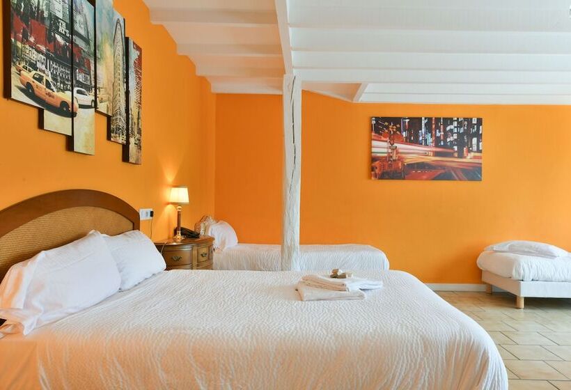 חדר סטנדרט לארבעה, Aux Tauzins