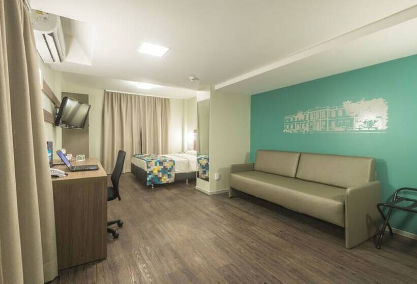 חדר קלאסי, Castelmar