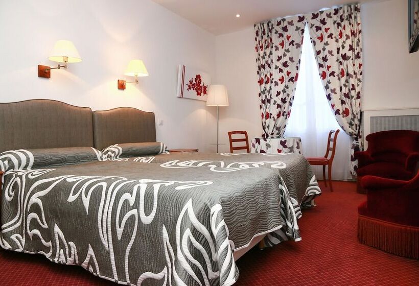 Номер Superior, D Etigny