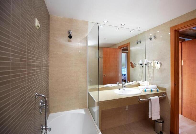 اتاق استاندارد چهار تخته, Euroski Mountain Resort & Spa