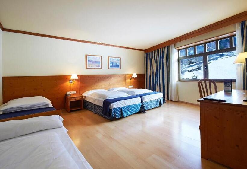 اتاق استاندارد چهار تخته, Euroski Mountain Resort & Spa